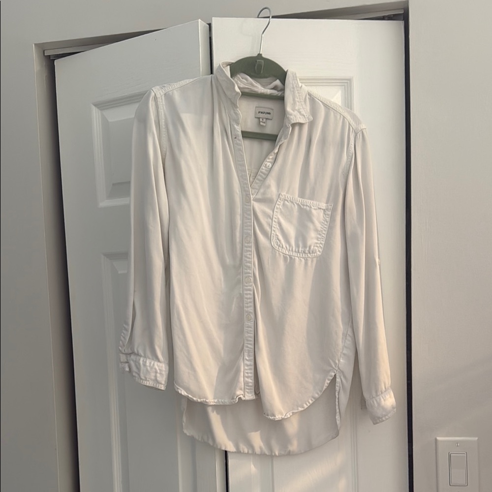 Everlane Classic White Button-Up